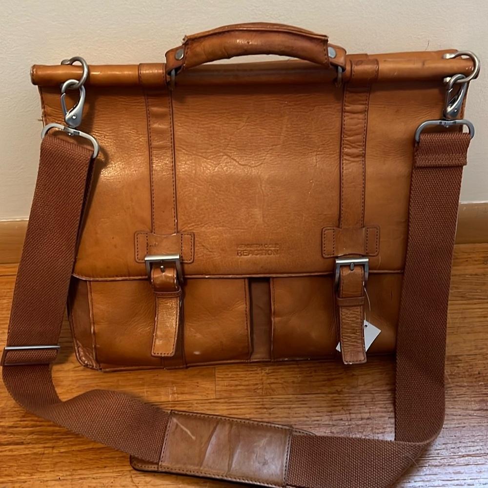 COPY - Kenneth Cole Reaction light brown leather messenger bag with shoulder st…